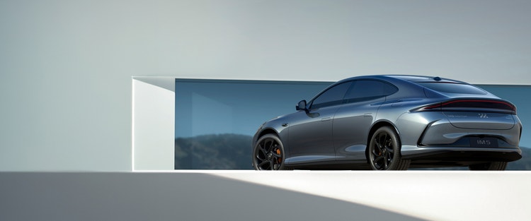 Novate a MG IM5 Premium Auto MY25 through Remserv novated leasing today.