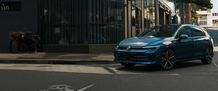 Novate a Volkswagen Golf 110TSI Style 8.5 Auto MY25 through Maxxia novated leasing today.