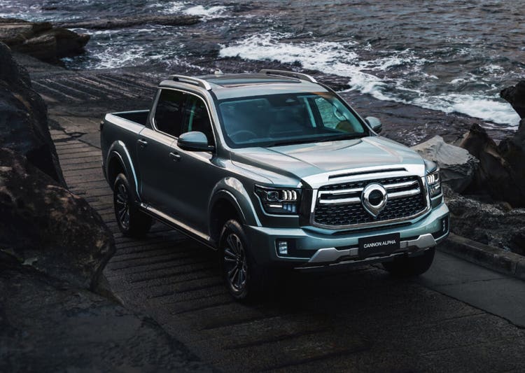 Novate a GWM Cannon Alpha Lux Auto 4WD Dual Cab through Maxxia novated leasing today.