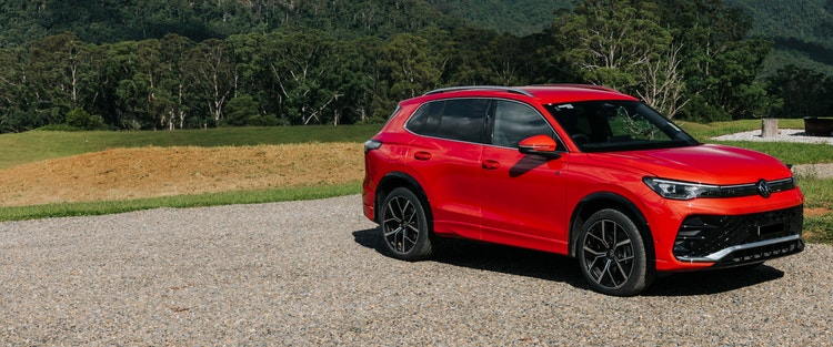 Novate a Volkswagen Tiguan 150TSI R-Line MY25 through Remserv novated leasing today.